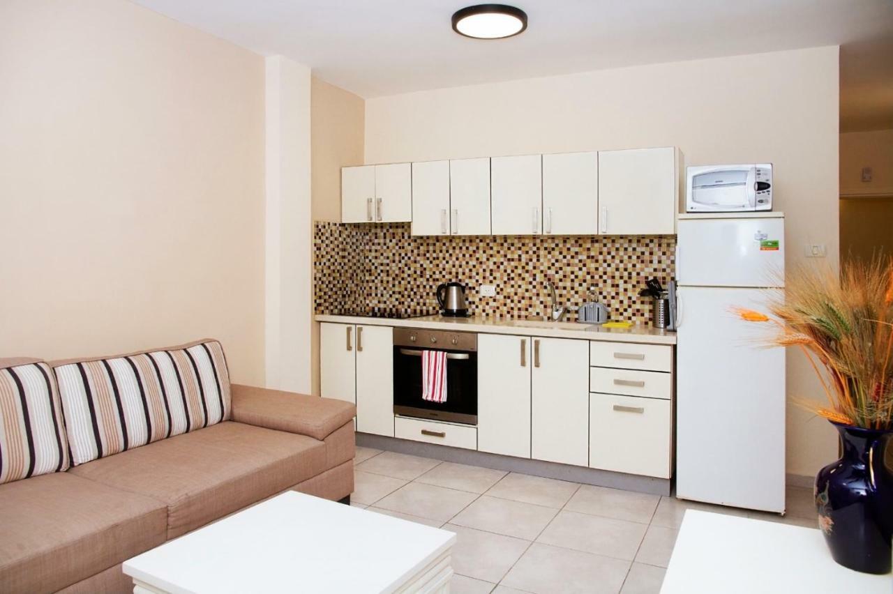 Apartments4You Bally Bat Yam Bagian luar foto